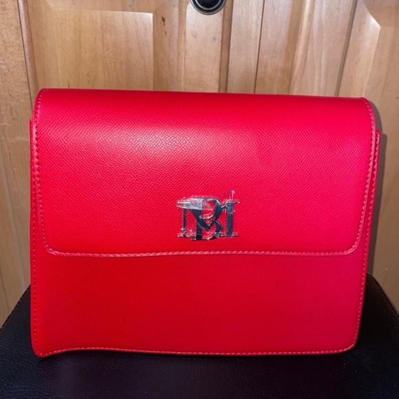 Brand New Badgley Mischka Crossbody Bag Silver Hardware and Additional strap NWT - Picture 3 of 7